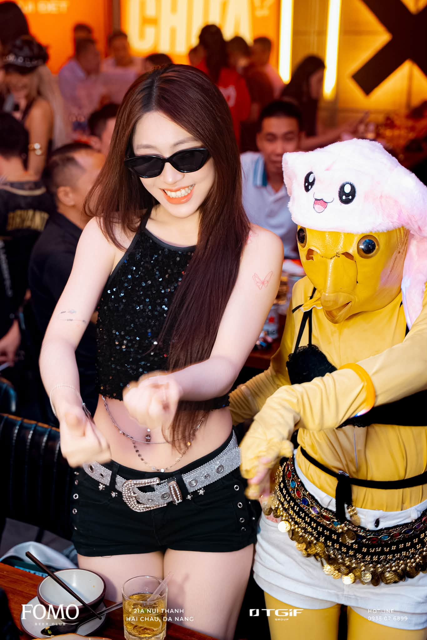 Check-in cùng gấu FOMO